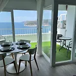 公寓 Axenic Retreat - Panoramic Ocean View, Sleeps 4, Ensuite Bathroom, New Redesign