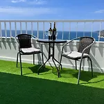 Axenic Retreat - Panoramic Ocean View, Sleeps 4, Ensuite Bathroom, New Redesign 公寓 塞辛布拉