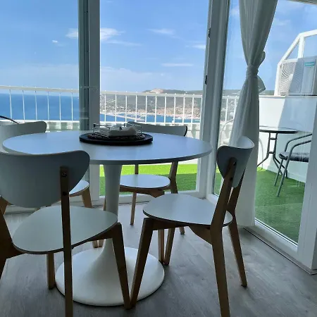 Axenic Retreat - Panoramic Ocean View, Sleeps 4, Ensuite Bathroom, New Redesign 아파트