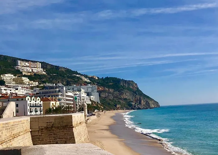 Axenic Retreat - Panoramic Ocean View, Sleeps 4, Ensuite Bathroom, New Redesign Apartamento Sesimbra